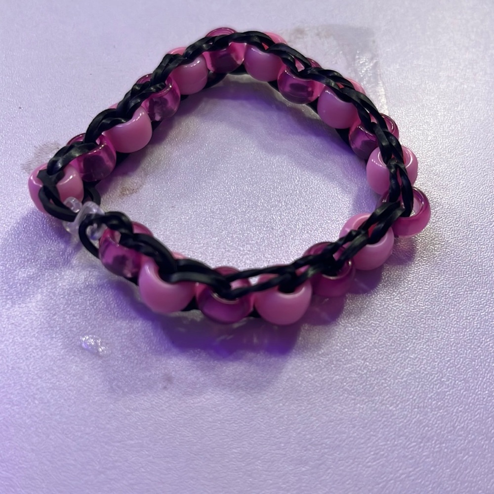 rubber band bracelet with beads.